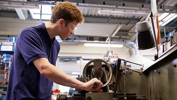 Red Tape Limits Jobs for Young Workers to be Successful in the Skilled Trades